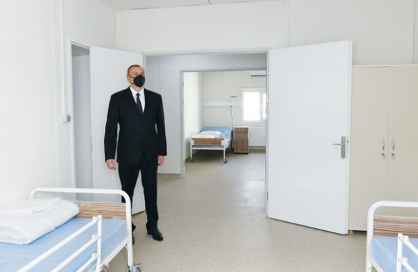 Prezident İsmayıllıda modul tipli xəstəxananın açılışında - FOTO